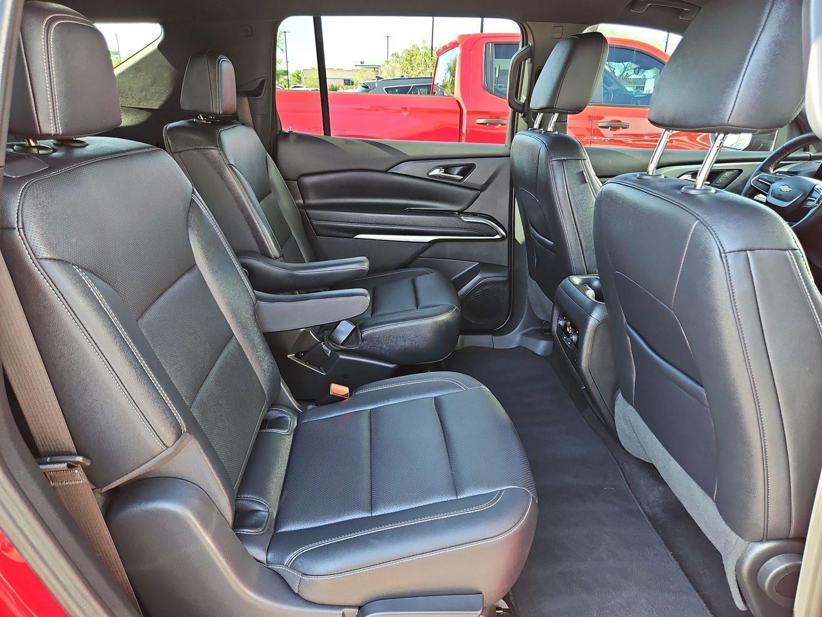 2024 Chevrolet Traverse LT