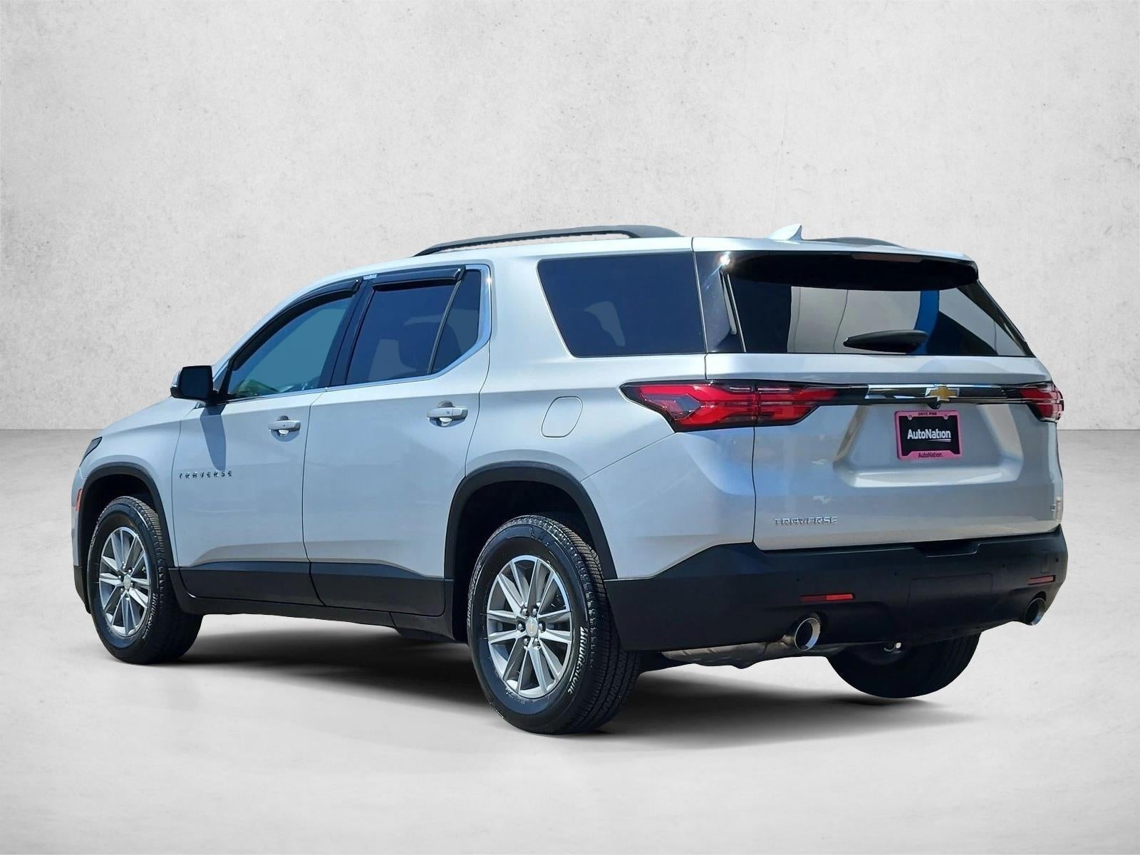 2022 Chevrolet Traverse LT Cloth