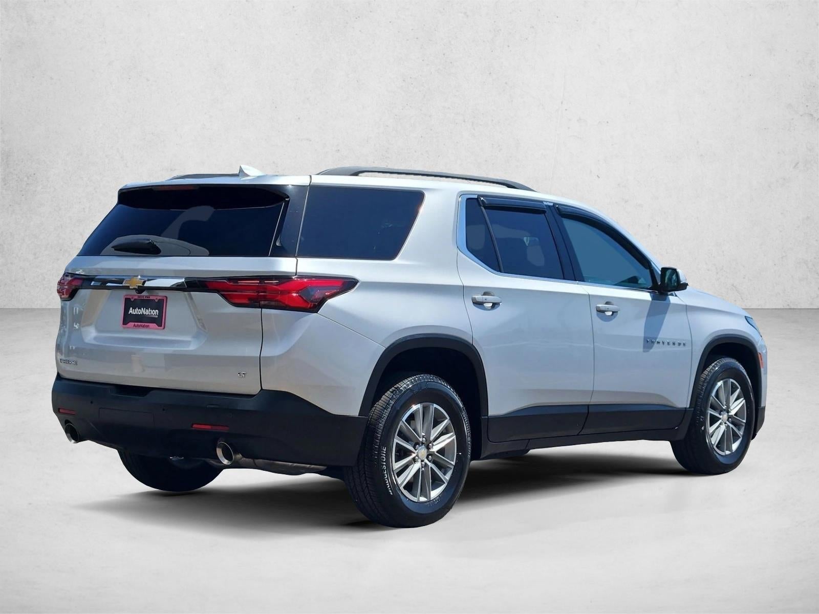 2022 Chevrolet Traverse LT Cloth