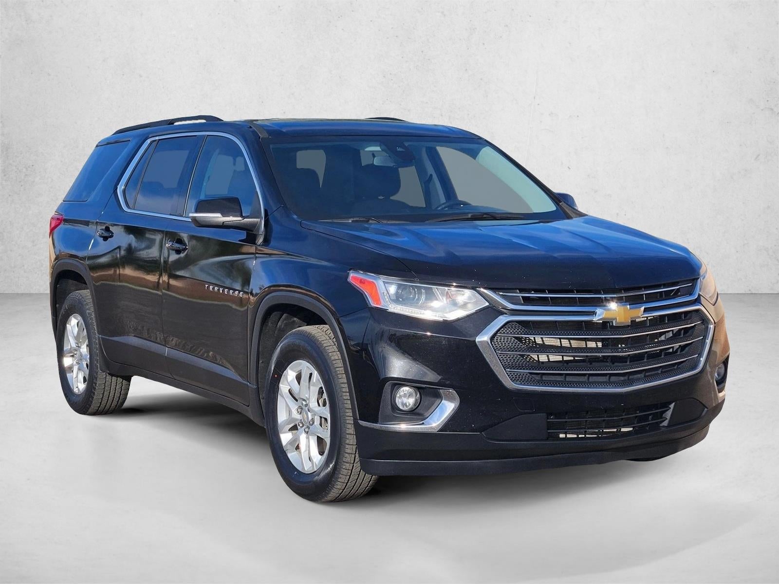 2021 Chevrolet Traverse LT Cloth
