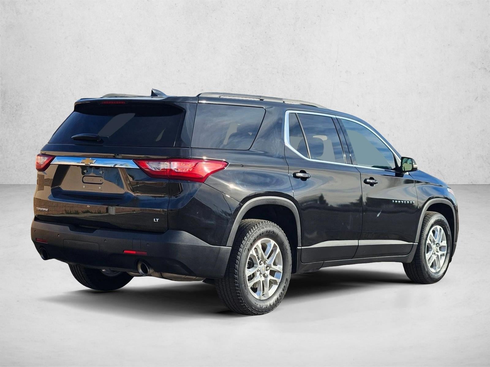 2021 Chevrolet Traverse LT Cloth