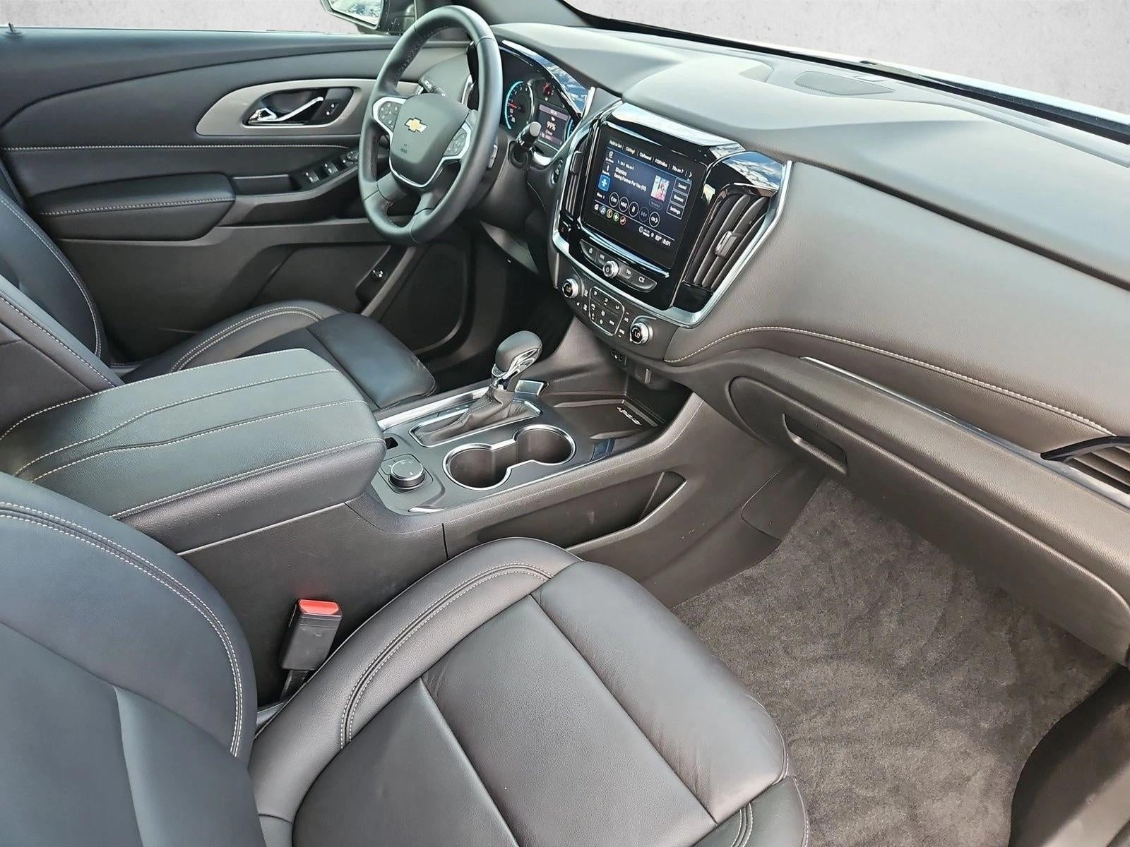 2023 Chevrolet Traverse LT Leather