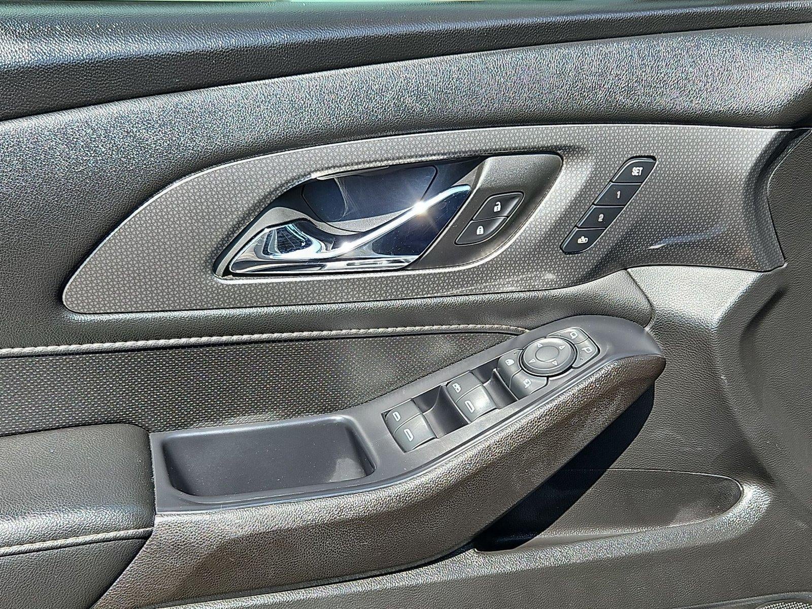 2022 Chevrolet Traverse Premier Redline Edition