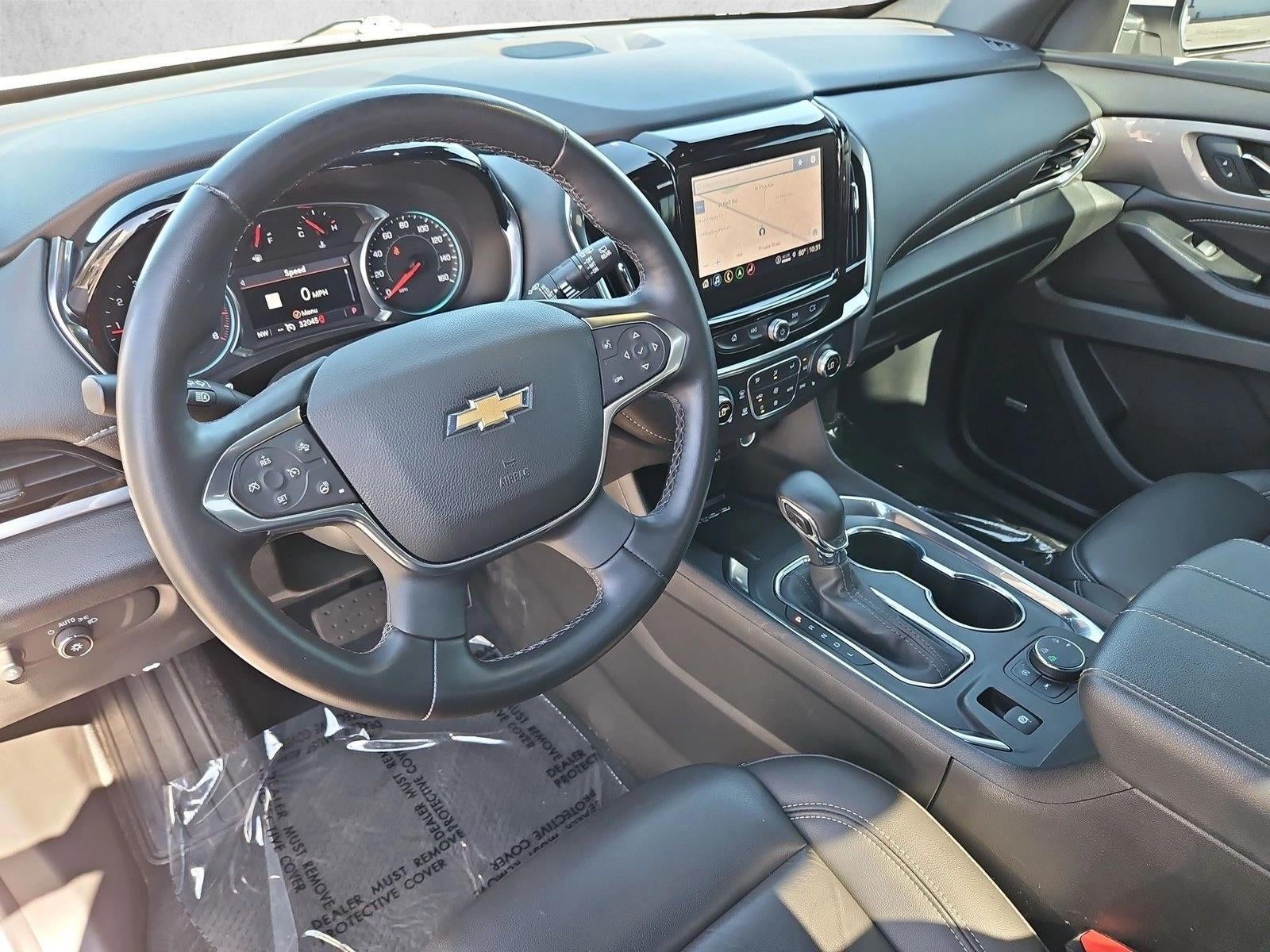 2023 Chevrolet Traverse LT Leather