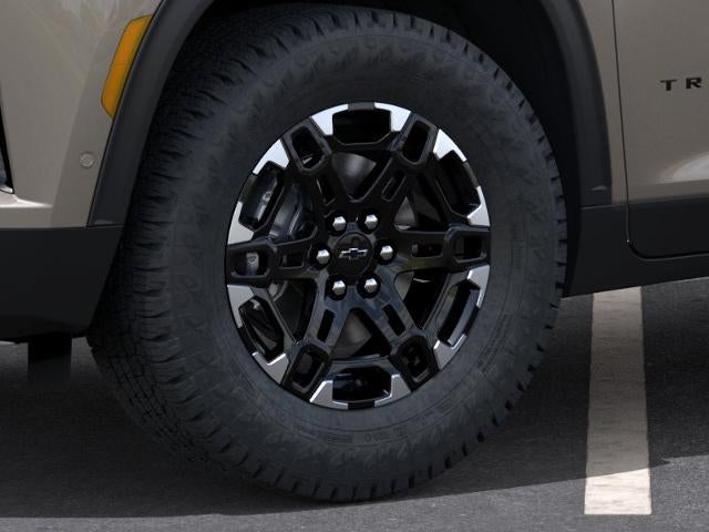 2027 Chevrolet Traverse Z71 - Photo 21