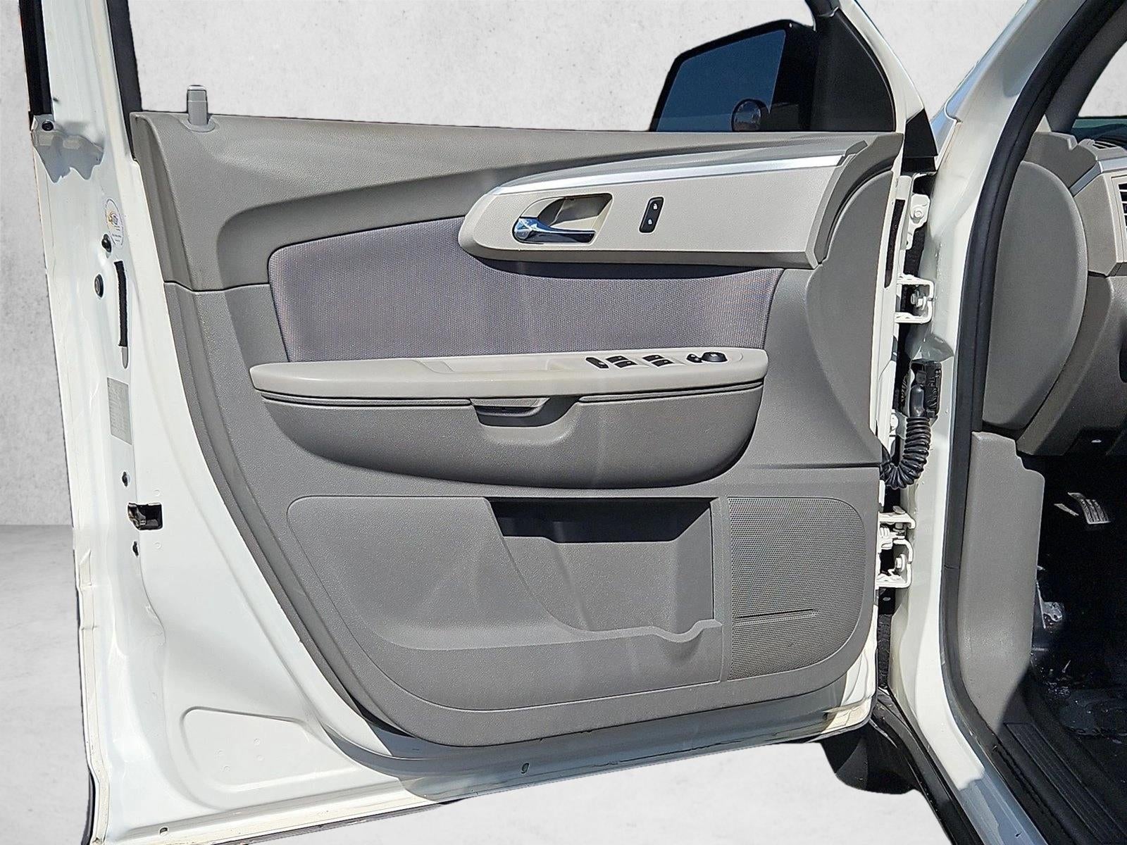 2011 Chevrolet Traverse LS
