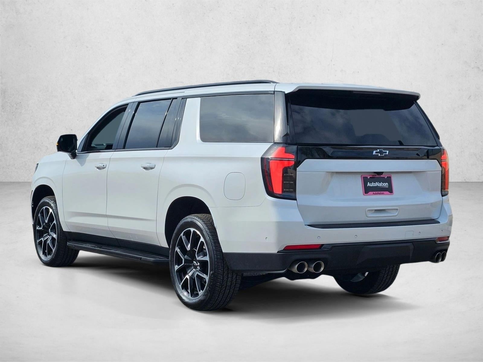 2025 Chevrolet Suburban RST