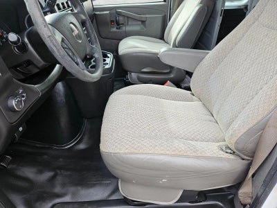 2017 GMC Savana Cargo 2500 Base