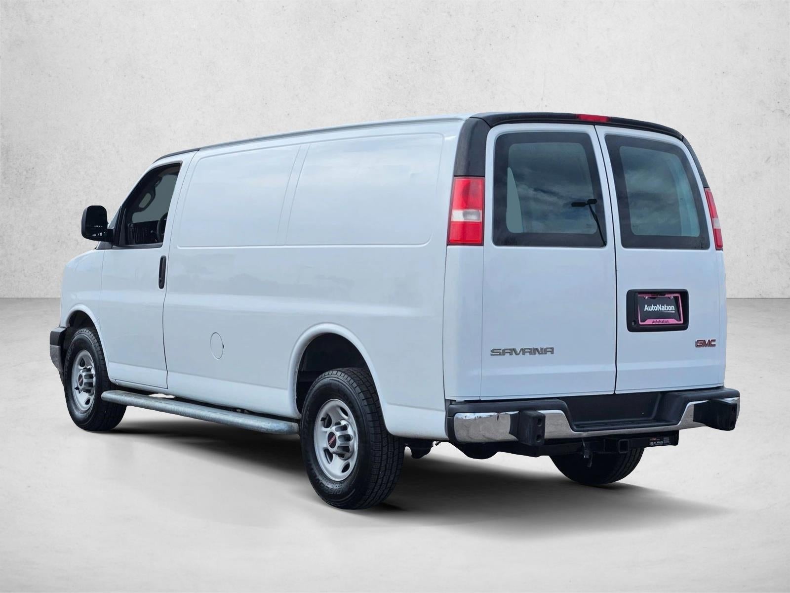 2017 GMC Savana Cargo 2500 Base