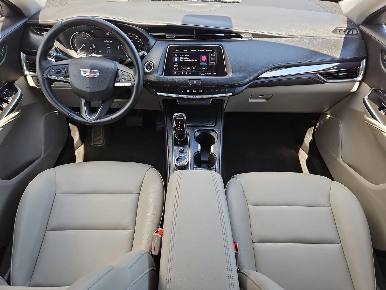 2022 Cadillac XT4 FWD Luxury