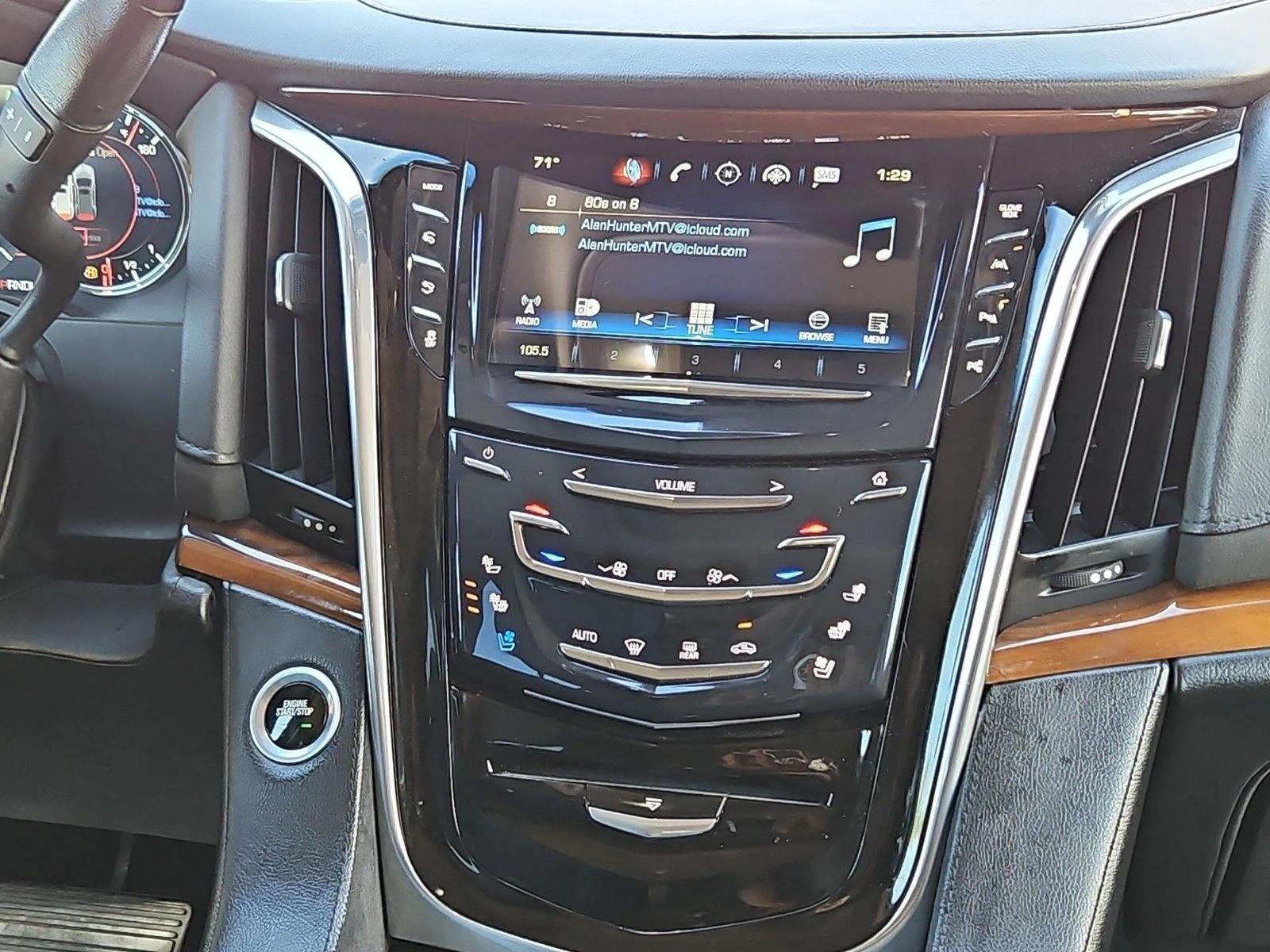 2017 Cadillac Escalade ESV Luxury