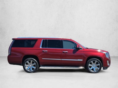 2017 Cadillac Escalade ESV Luxury