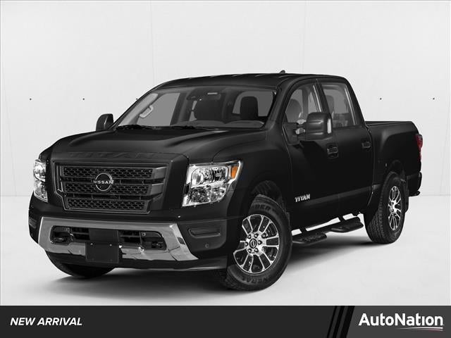 2024 Nissan TITAN Crew Cab SV 4x4