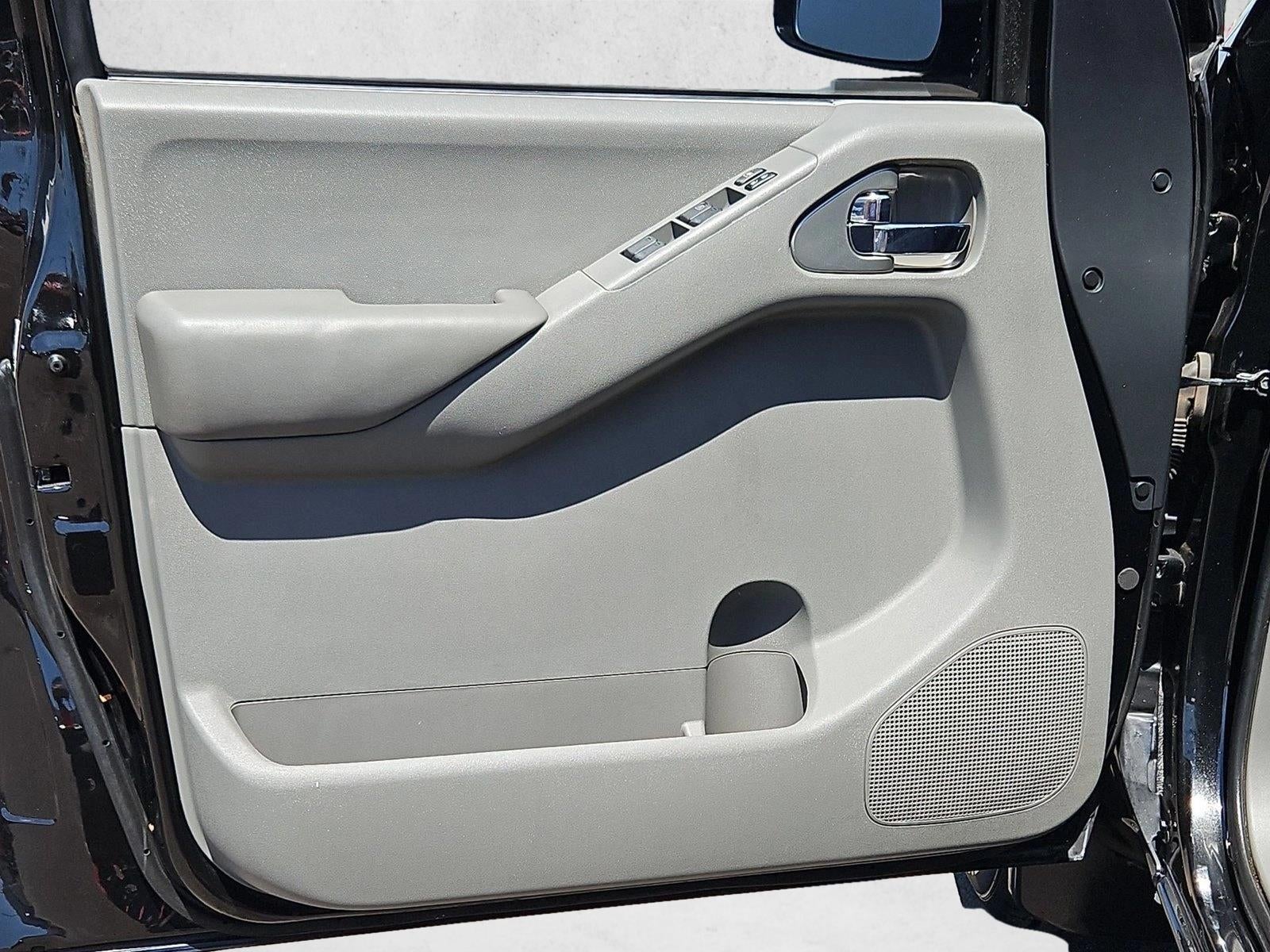 2014 Nissan Frontier SV
