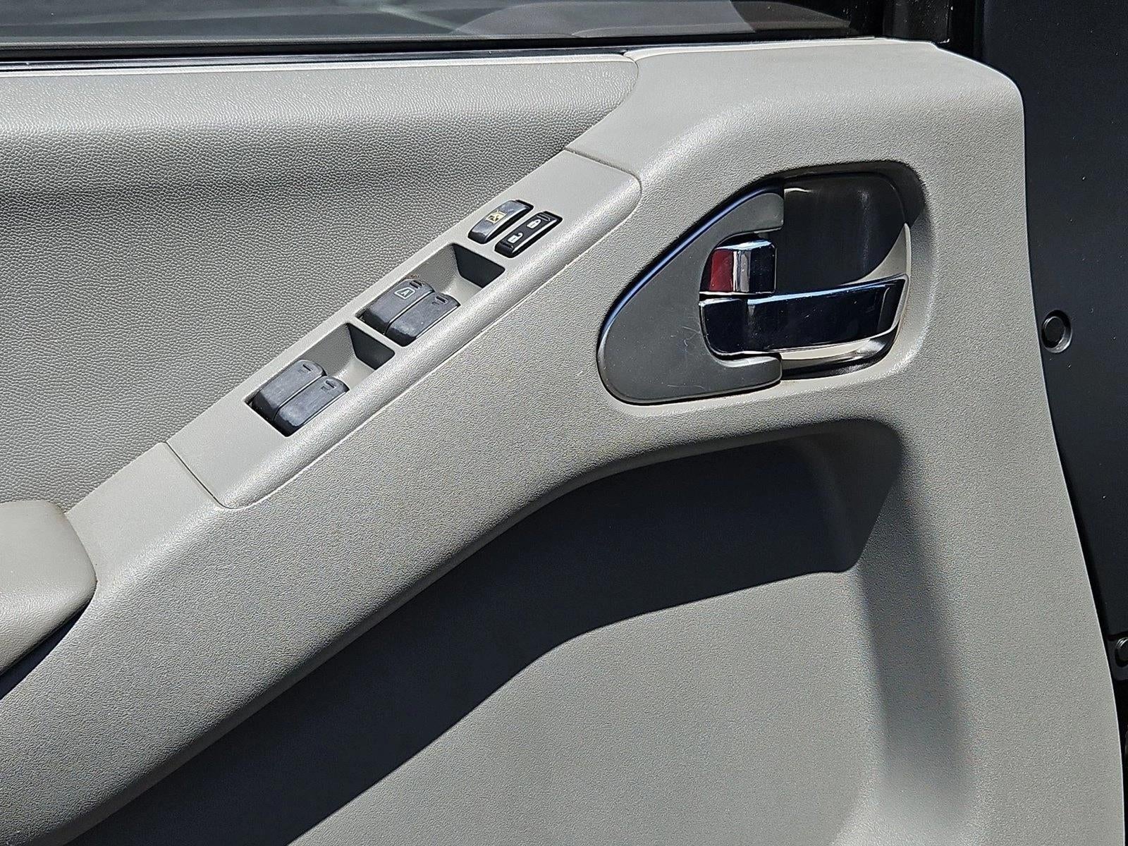 2014 Nissan Frontier SV