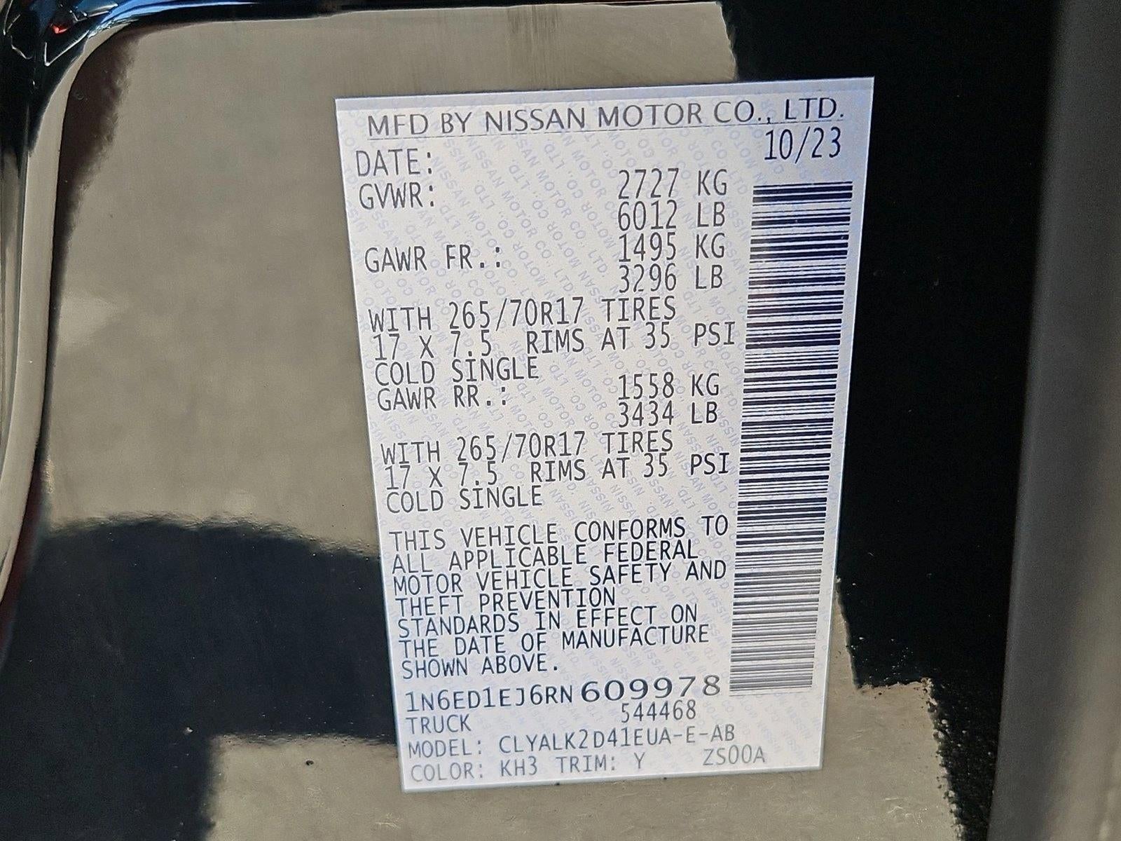 2024 Nissan Frontier Crew Cab PRO-X 4x2