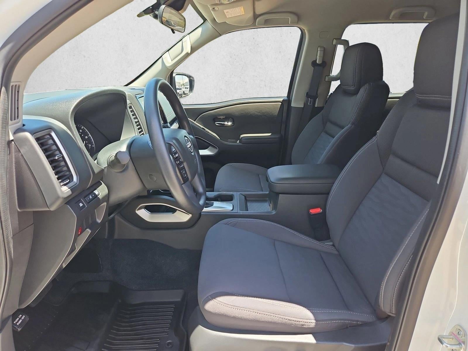 2024 Nissan Frontier Crew Cab SV 4x2
