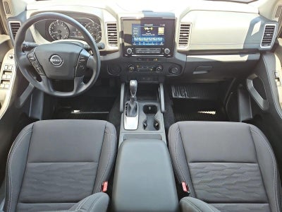 2024 Nissan Frontier Crew Cab SV 4x2