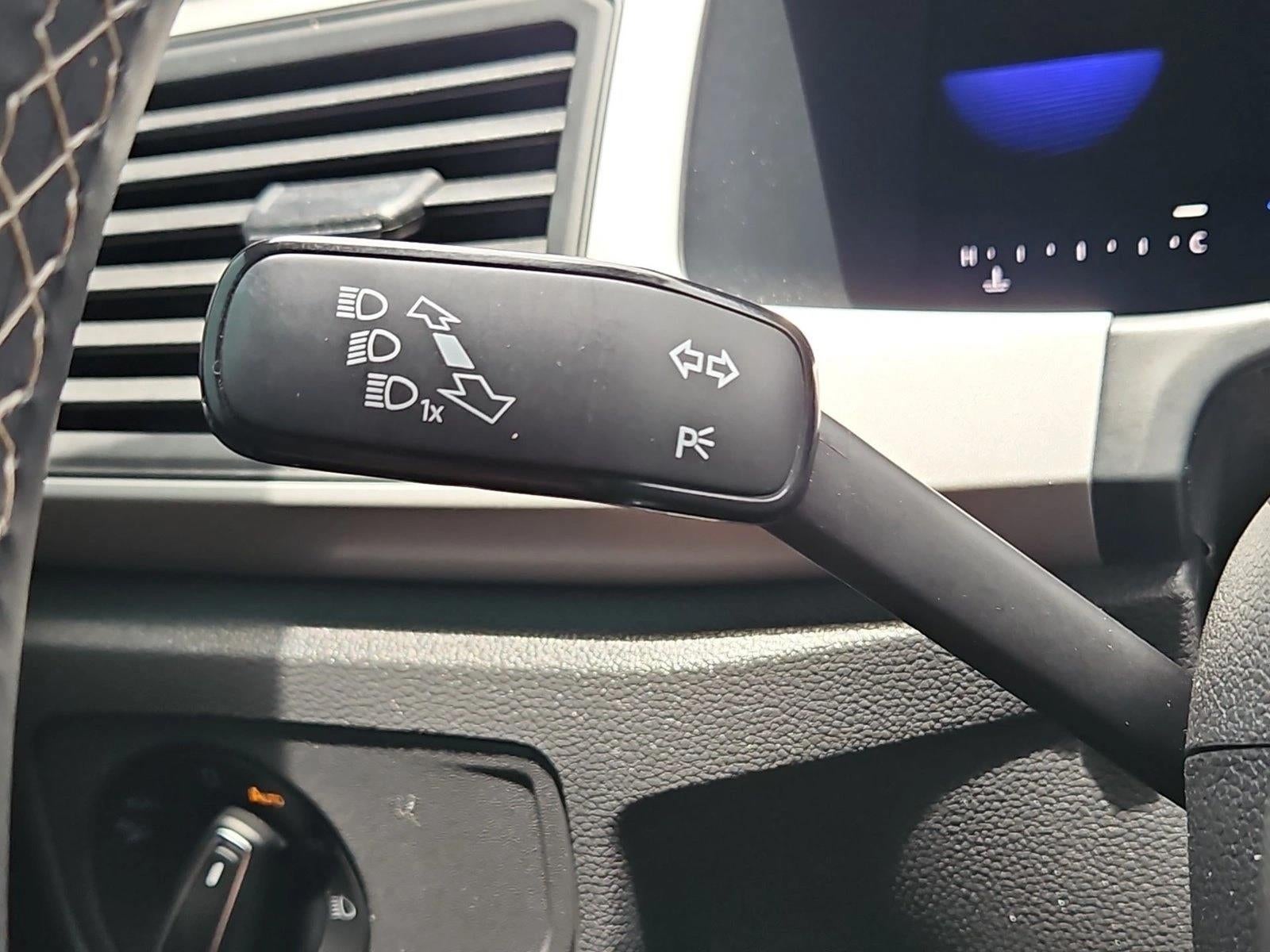 2023 Volkswagen Atlas Cross Sport 2.0T SE