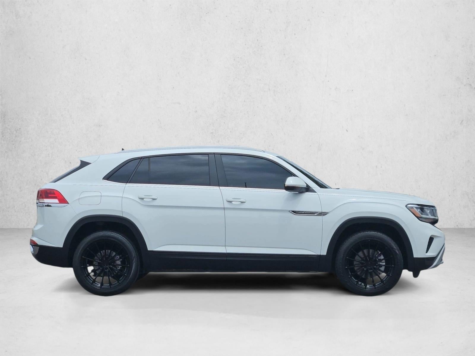 2023 Volkswagen Atlas Cross Sport 2.0T SE