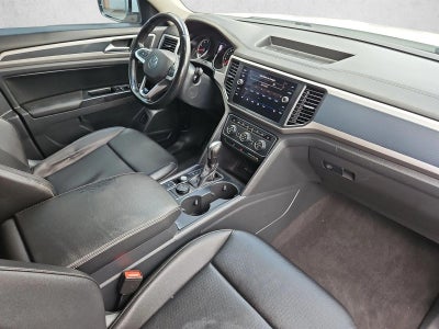2021 Volkswagen Atlas 3.6L V6 SE w/Technology R-Line