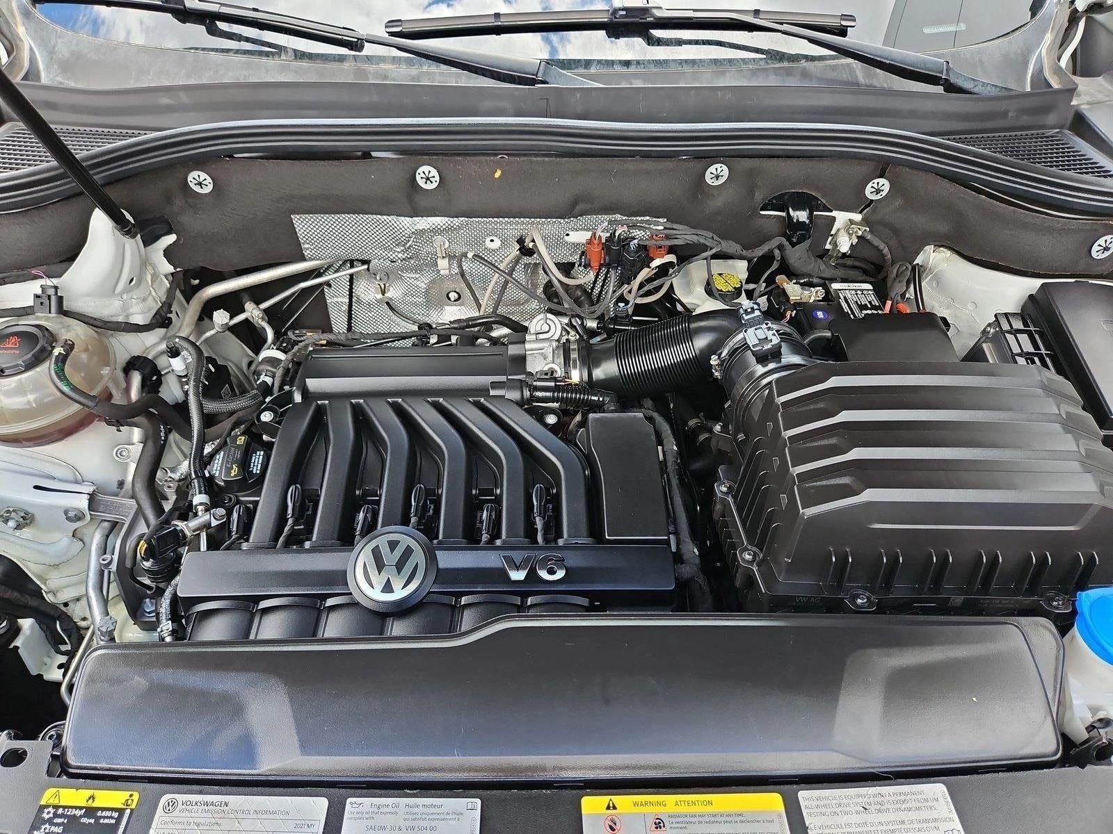 2021 Volkswagen Atlas 3.6L V6 SE w/Technology R-Line