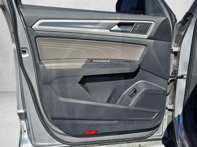 2022 Volkswagen Atlas Cross Sport 2.0T SEL R-Line