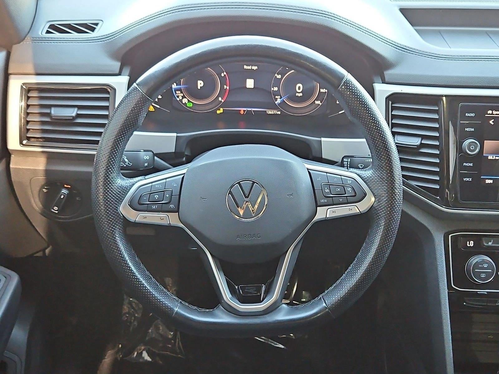 2022 Volkswagen Atlas Cross Sport 2.0T SEL R-Line