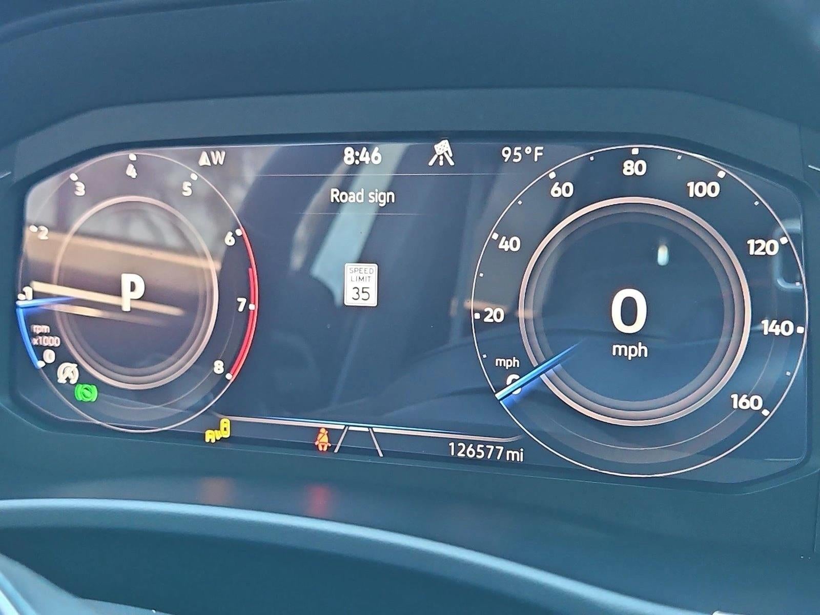 2022 Volkswagen Atlas Cross Sport 2.0T SEL R-Line