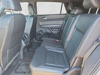 2022 Volkswagen Atlas Cross Sport 2.0T SEL R-Line