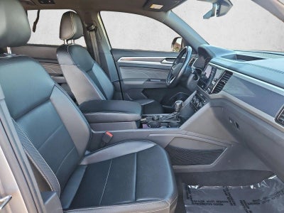 2022 Volkswagen Atlas Cross Sport 2.0T SEL R-Line