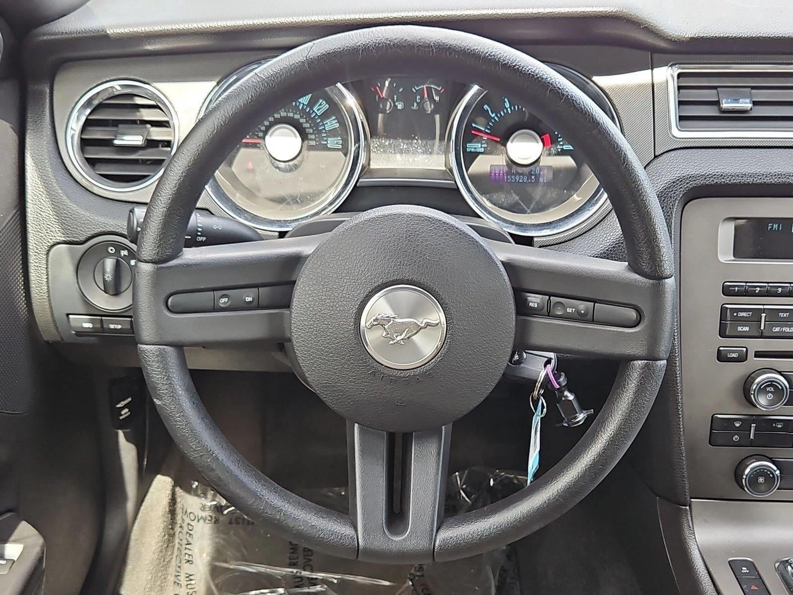 2012 Ford Mustang V6