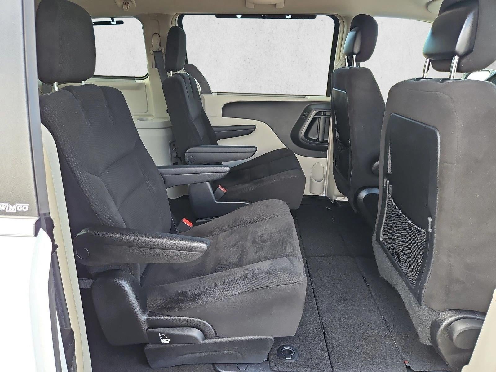 2014 Chrysler Town & Country Touring