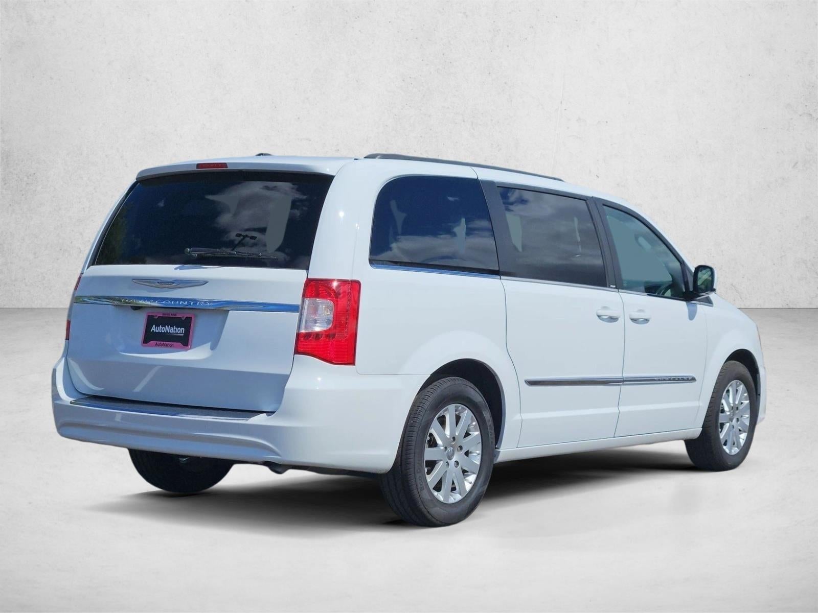 2014 Chrysler Town & Country Touring