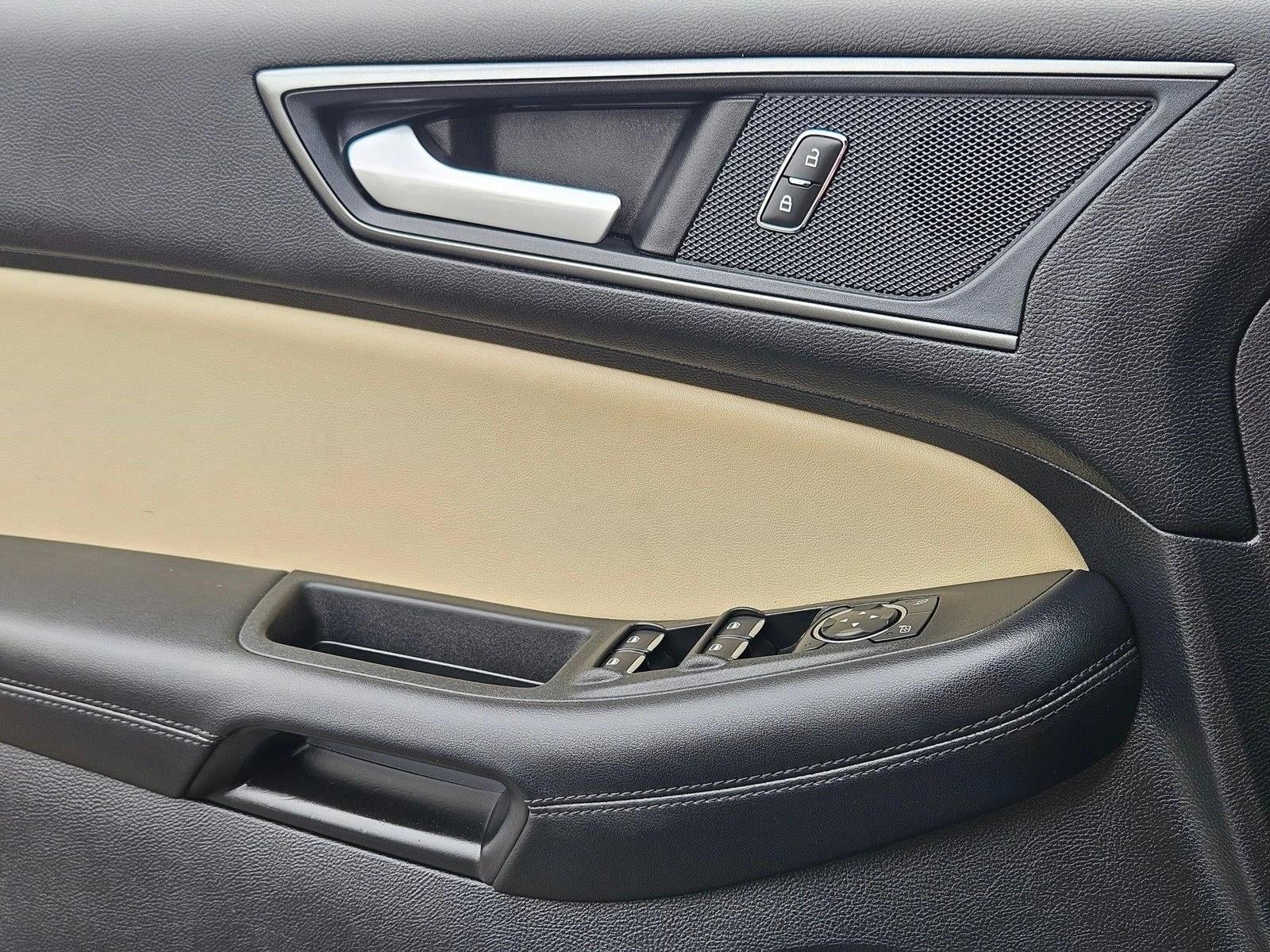 2021 Ford Edge SE