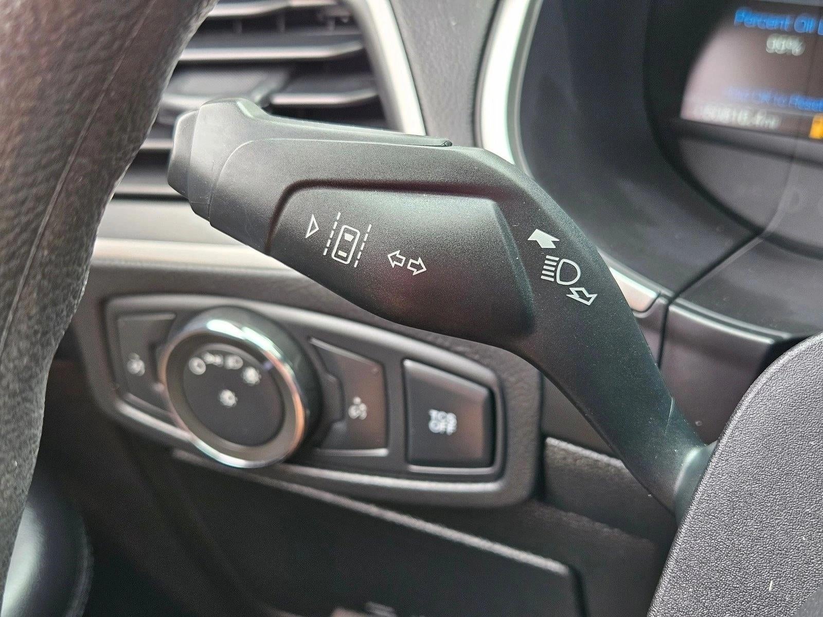 2021 Ford Edge SE