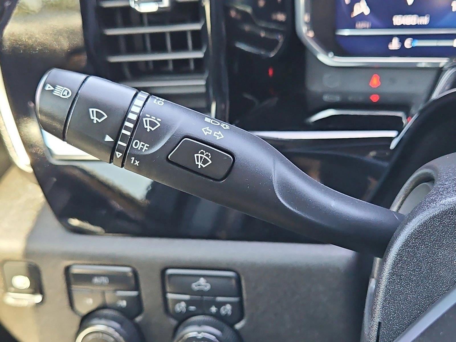 2025 Chevrolet Silverado 1500 LT - Photo 16