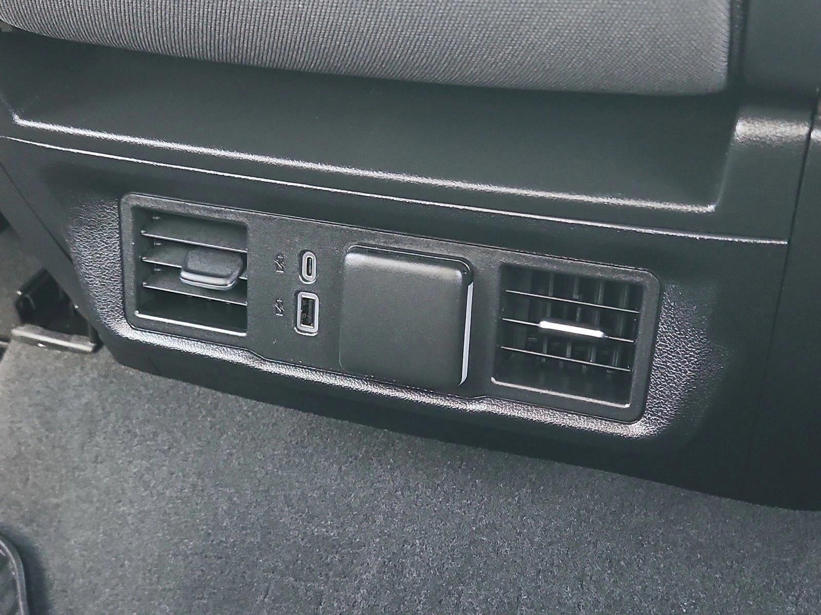 2025 Chevrolet Silverado 1500 LT - Photo 23