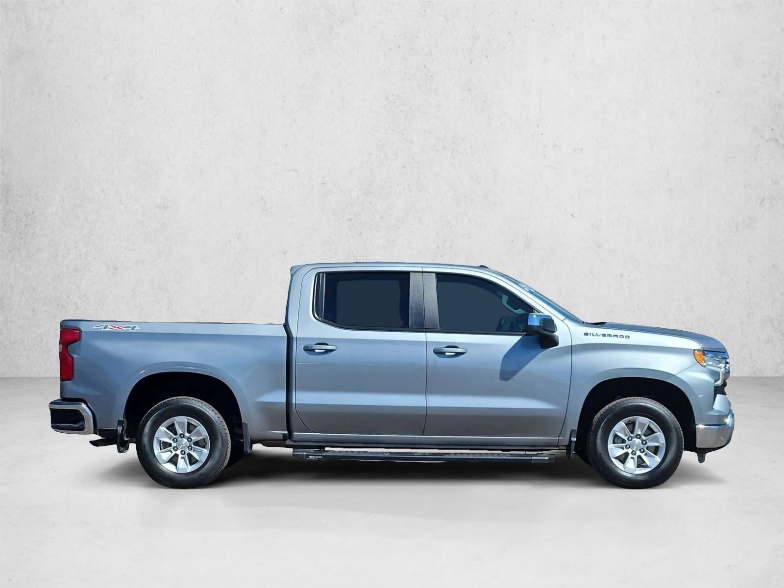 2025 Chevrolet Silverado 1500 LT - Photo 9