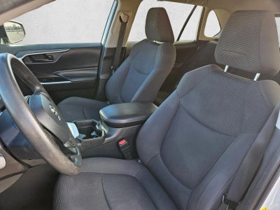 2019 Toyota RAV4 Hybrid LE