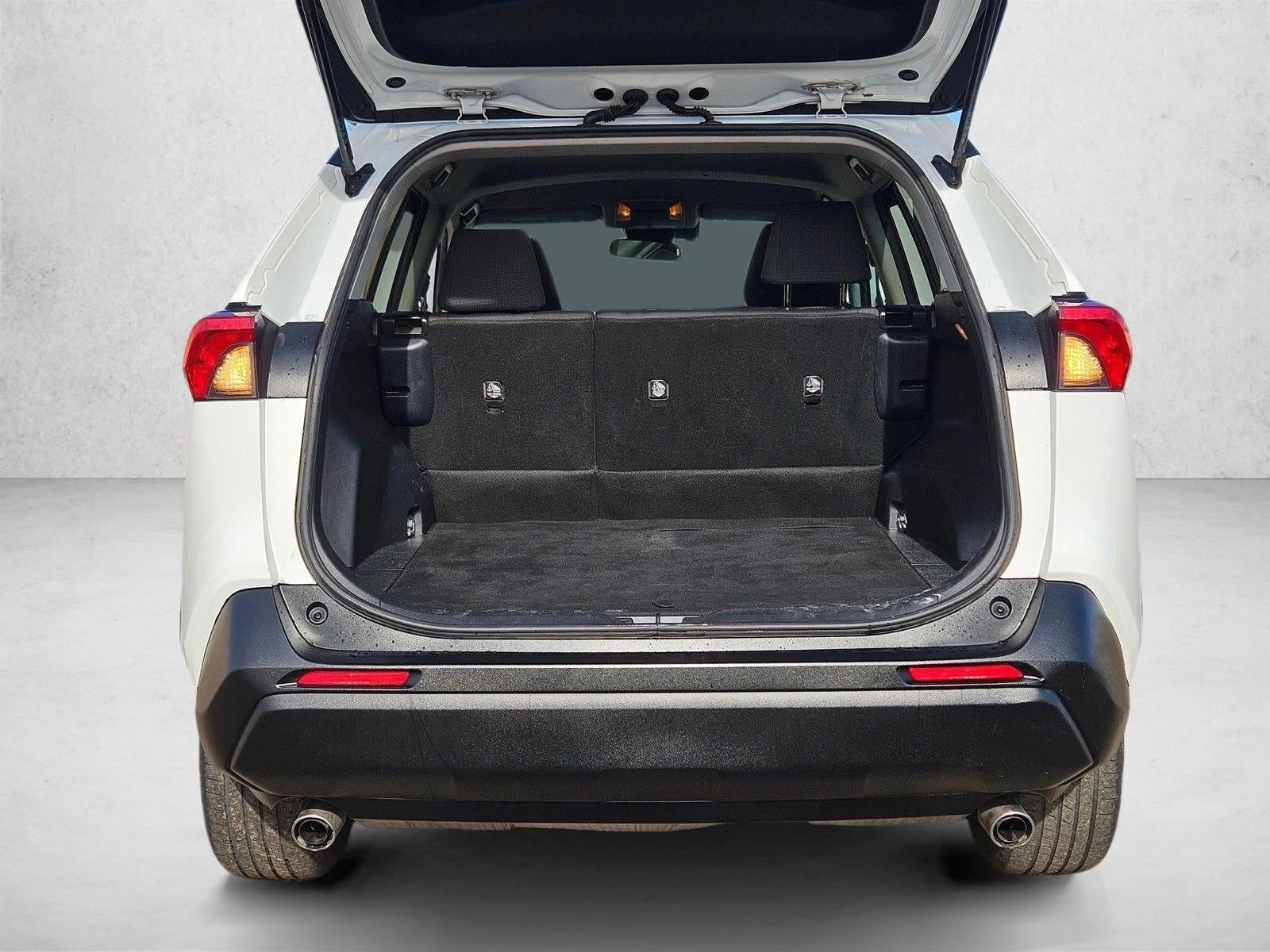 2019 Toyota RAV4 Hybrid LE