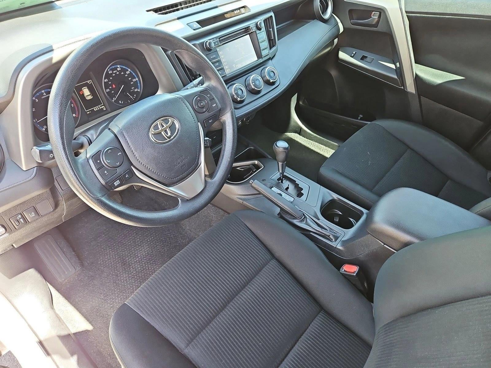 2017 Toyota RAV4 LE