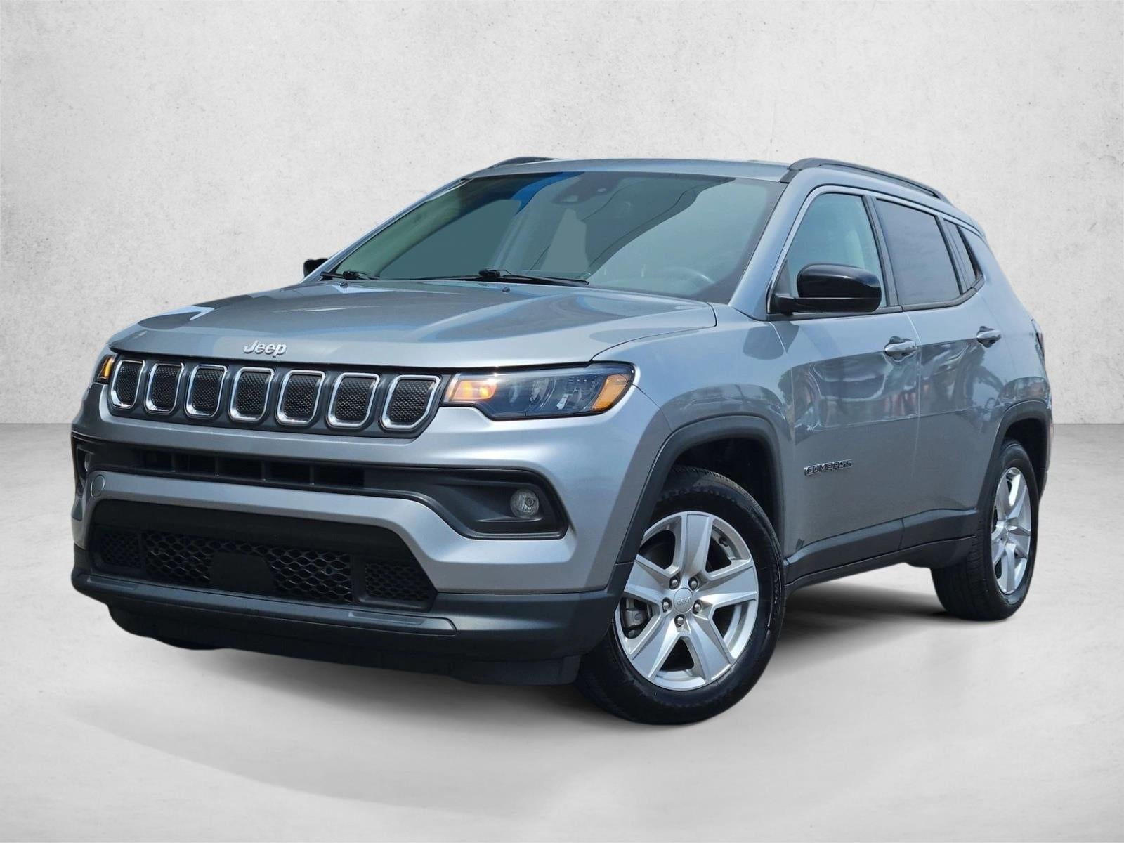 2022 Jeep Compass Latitude FWD
