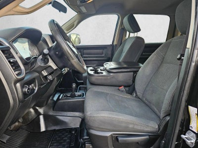 2019 RAM 2500 Tradesman Crew Cab 4x4 6'4" Box