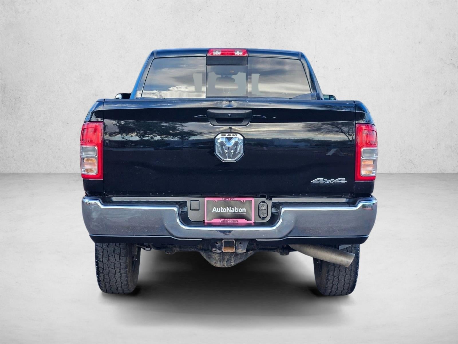 2019 RAM 2500 Tradesman Crew Cab 4x4 6'4" Box