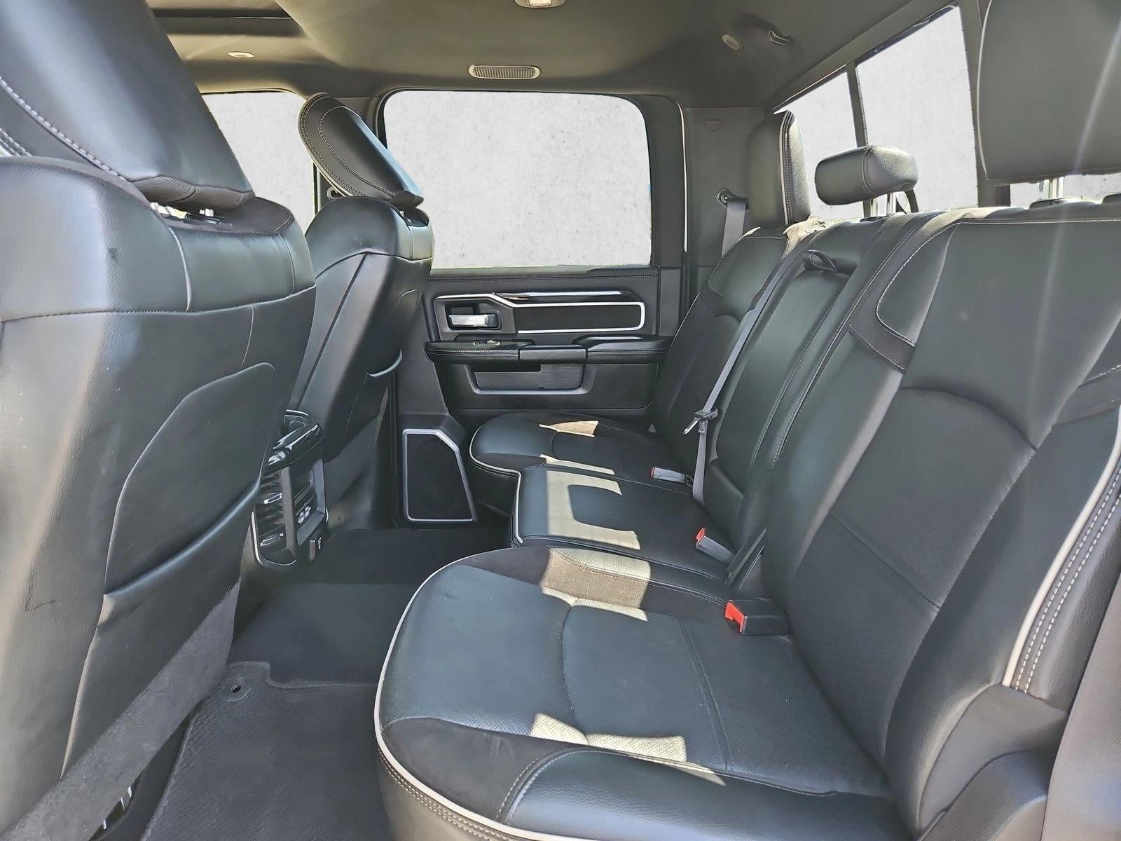 2019 RAM 2500 Laramie Crew Cab 4x4 6'4" Box