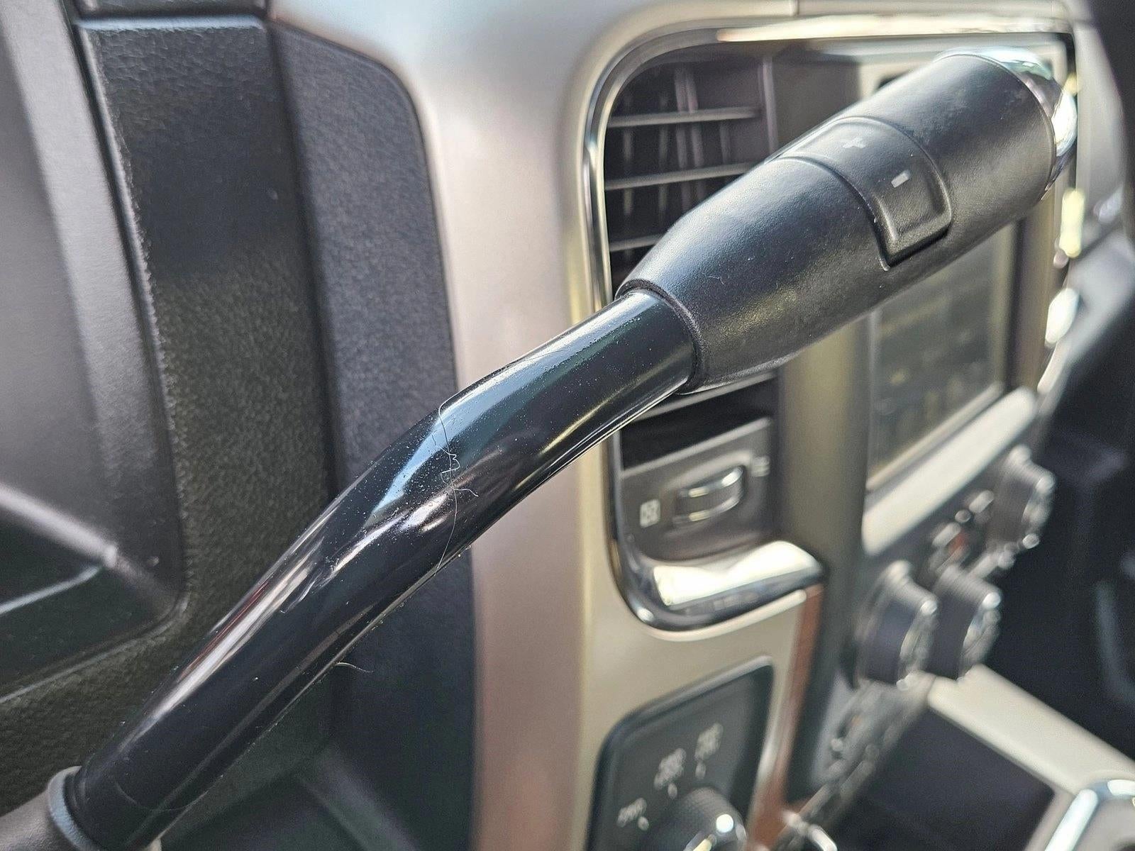 2017 RAM 2500 Laramie Crew Cab 4x4 6'4" Box