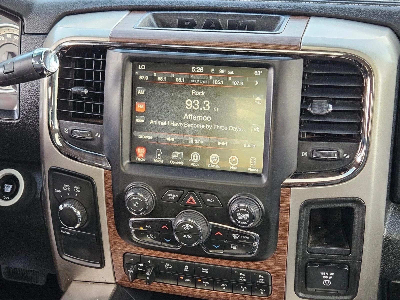 2017 RAM 2500 Laramie Crew Cab 4x4 6'4" Box