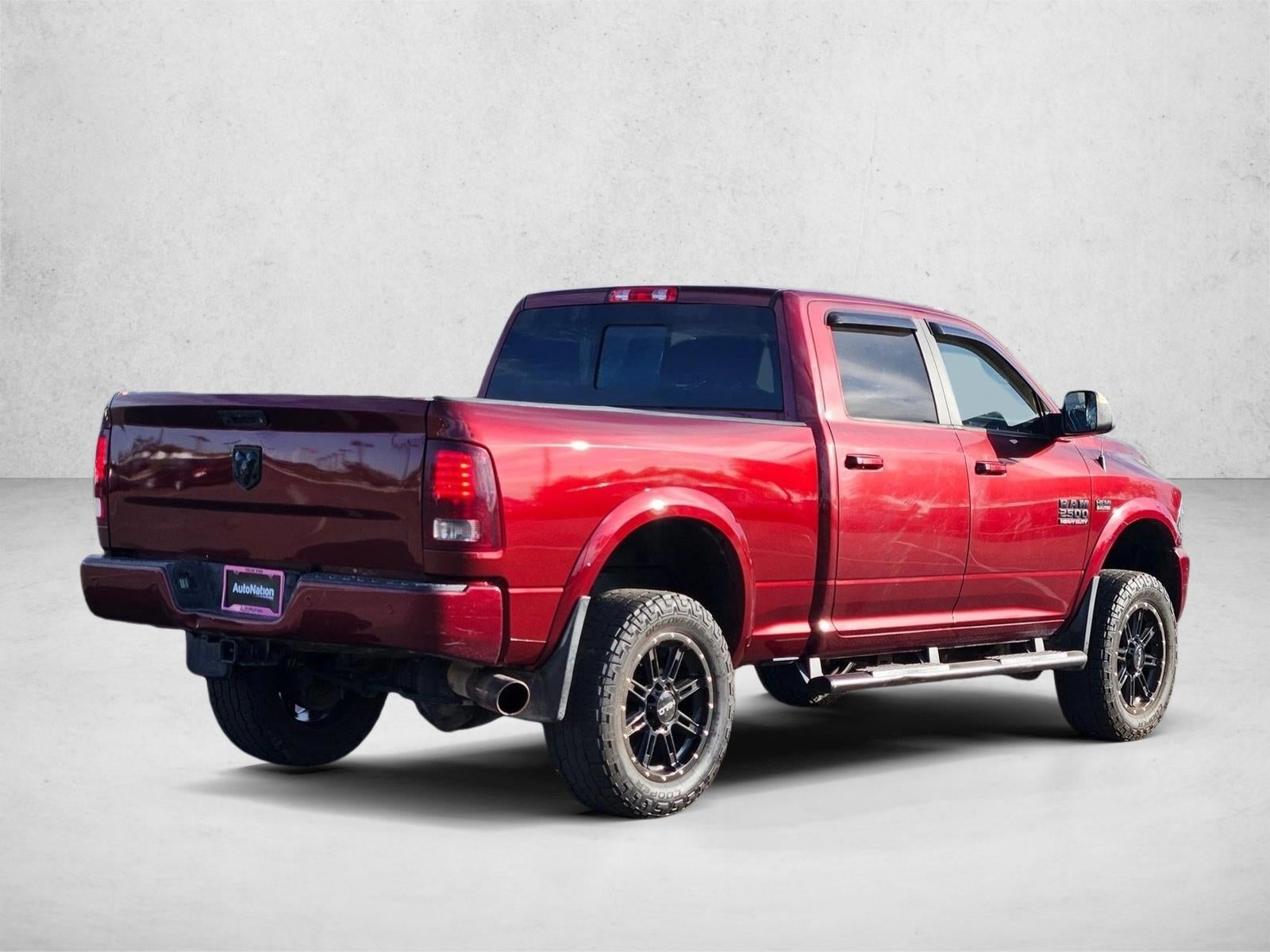 2017 RAM 2500 Laramie Crew Cab 4x4 6'4" Box