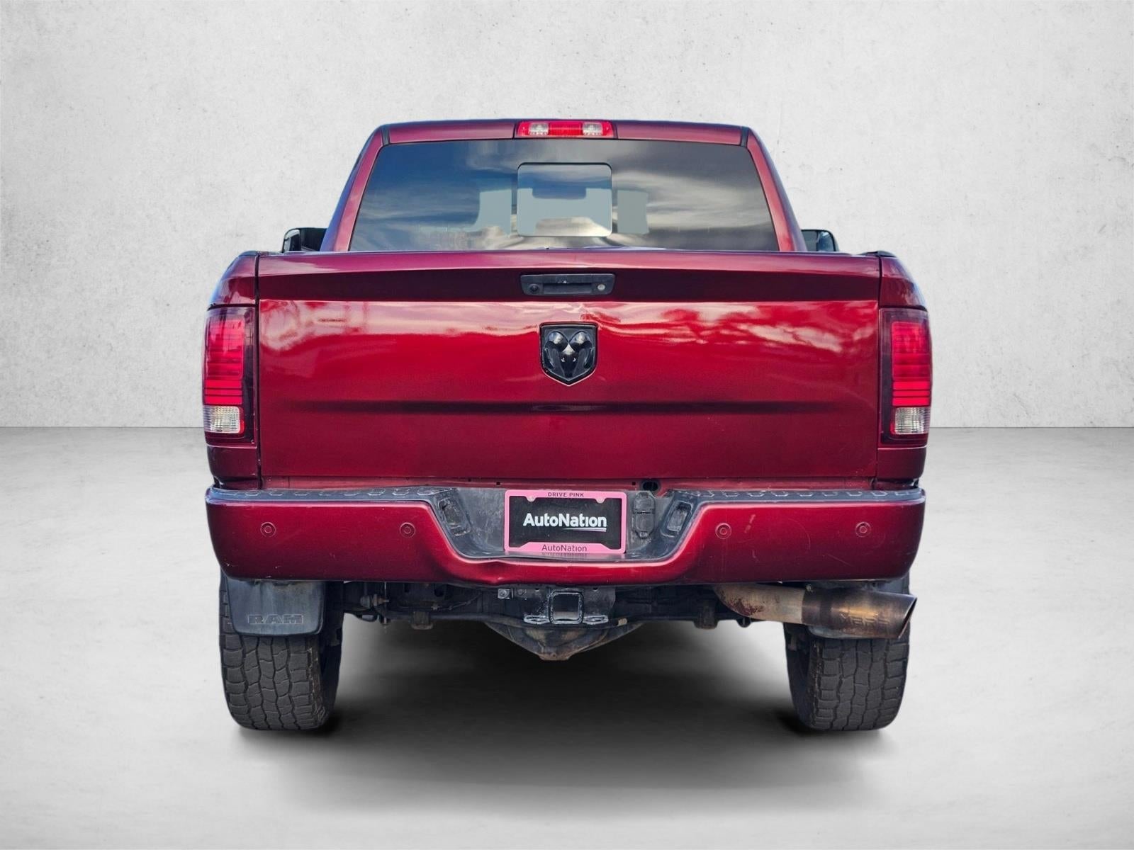 2017 RAM 2500 Laramie Crew Cab 4x4 6'4" Box